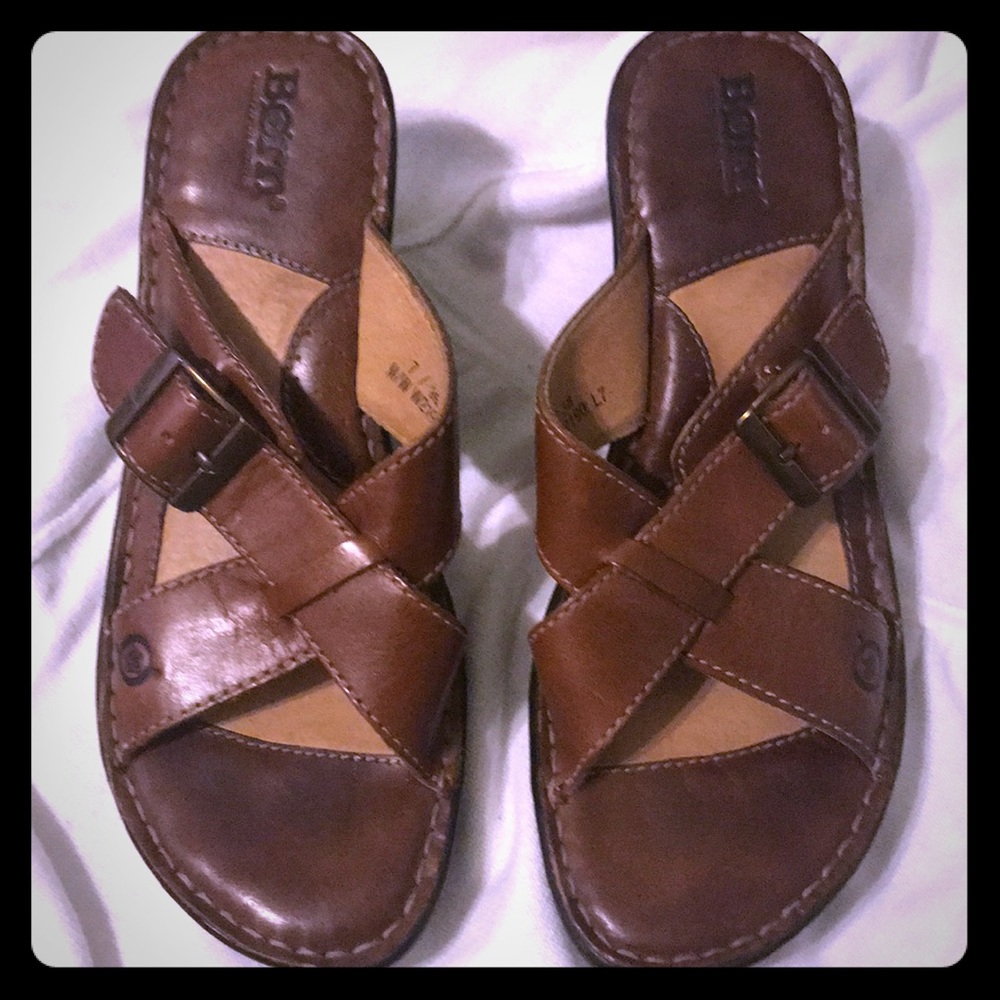 Born sandal.